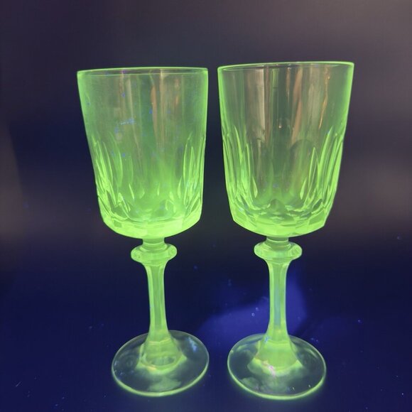Tiffin Franciscan Atwater Stem Goblet Clear Glasses Manganese 365nm Green UV Set - Picture 13 of 15